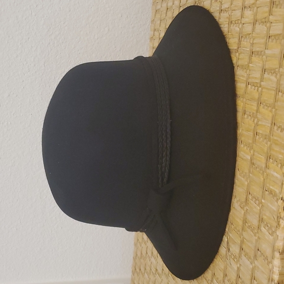 Nine West Black Wool Felt Trench Hat 